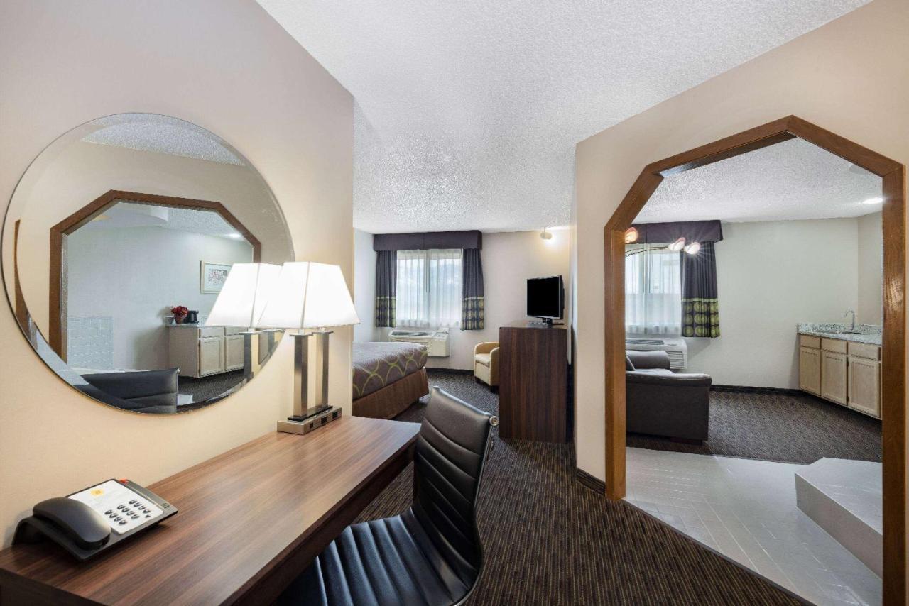 Hotel Super 8 by Wyndham Richfield UT Exterior foto